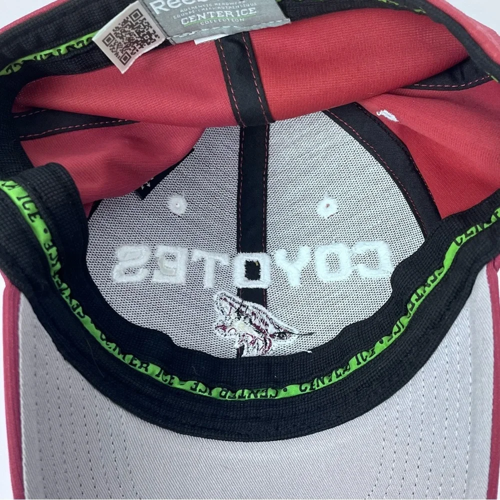 Reebok Center Ice Arizona Coyotes Hat Size S/M; Sports, Hockey, NHL, Collectible